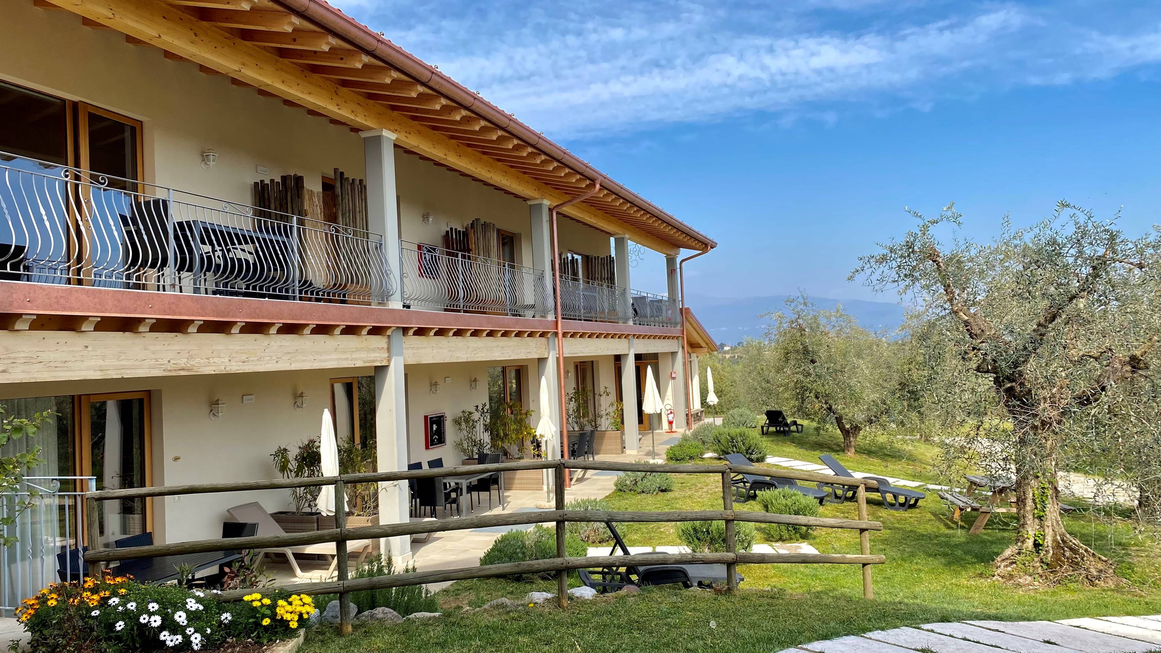 Zwei-zimmer ferienwohnungen Riel | Agriturismo Fioralba Gardasee