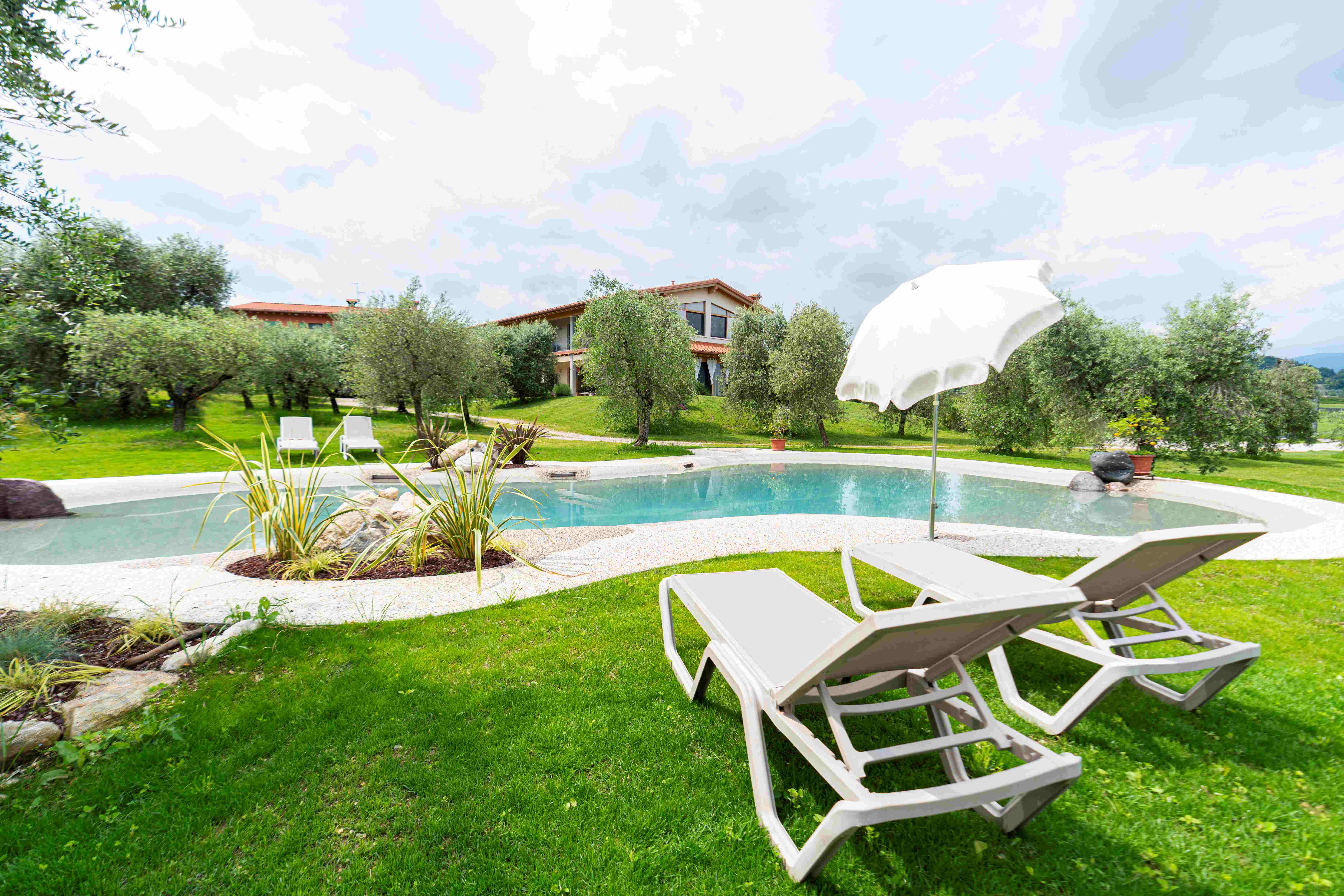 Piscina | Agriturismo Fioralba Lago di Garda